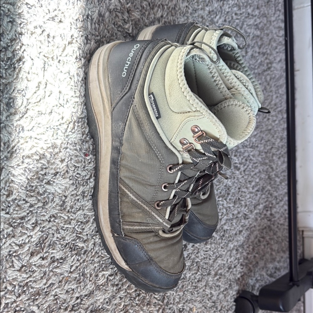 Quechua Green and Black Rain & Snow Boots with Waterproof Upper